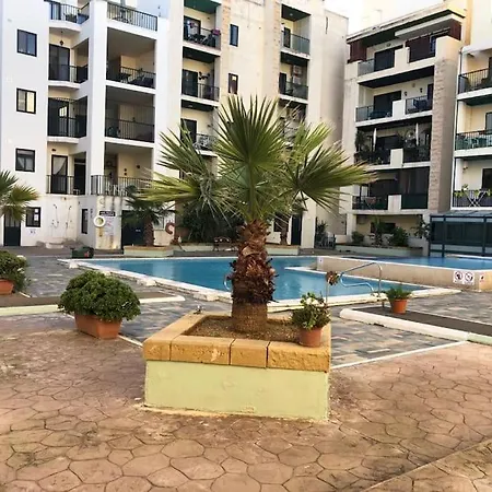 Top Floor Apt With Common Pool Close To All Amenities St. Paul's Bay Exterior photo