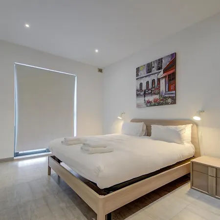 Top Floor Apt With Common Pool Close To All Amenities St. Paul's Bay Exterior photo